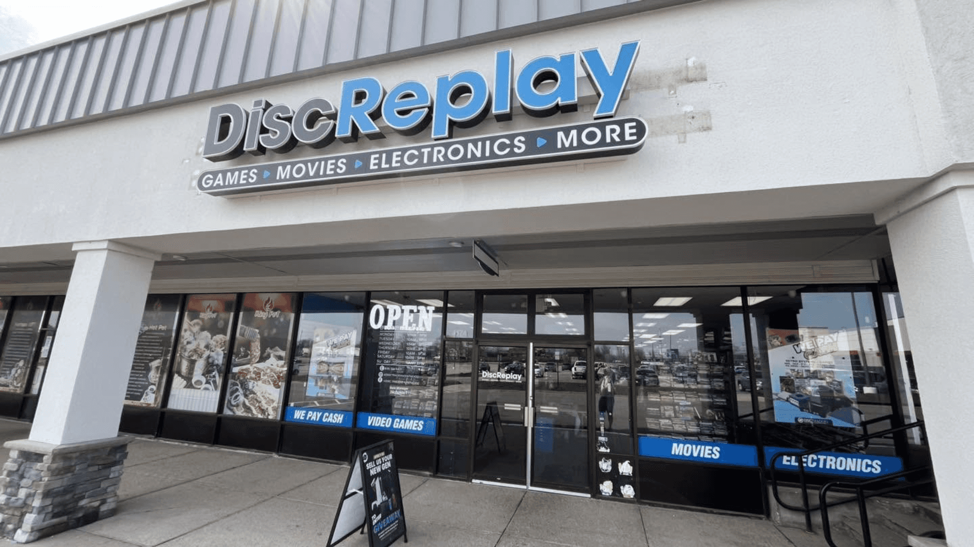 Entertainment Resale Has No National Leader. Disc Replay Is Defining the Category Disc Replay Specialty Resale Franchise Storefront