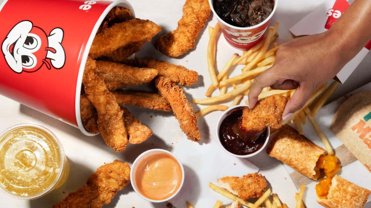 How Jollibee Evolved and Set New Standards Jollibee Takes the No. 1 Spot in USA TODAY 10BEST Readers’ Choice Awards