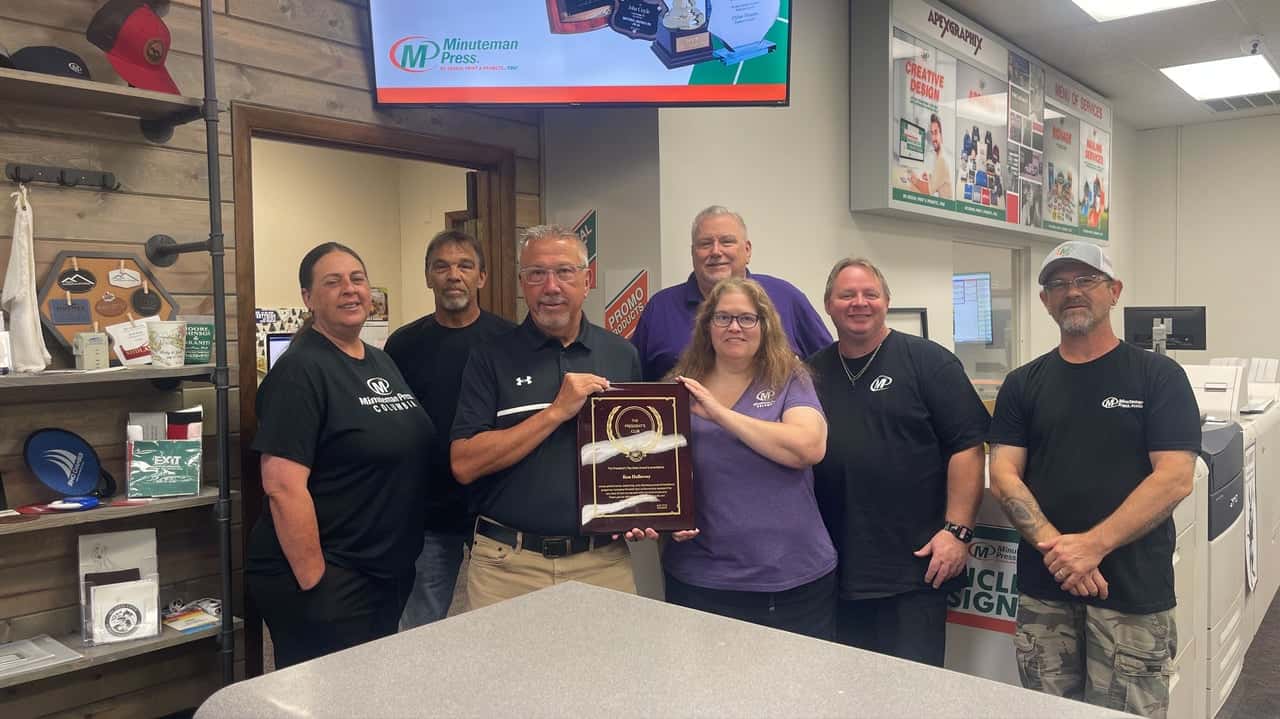 How Minuteman Press International Evolved and Set New Standards Minuteman Press Franchise Owner Ken Holloway (3rd from left) and his team in Columbia, SC.